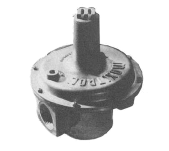 Southbend 4450009 1-1/4 Inch Gas Pressure Regulator Natural Gas Preset at 6 Inch Max Capacity 2500000 BTU