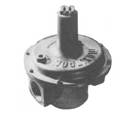 Southbend 4450009 1-1/4 Inch Gas Pressure Regulator Natural Gas Preset at 6 Inch Max Capacity 2500000 BTU