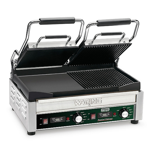 Waring Commercial WDG300T Sandwich / Panini Grill Dual Flat Cast Iron Plates